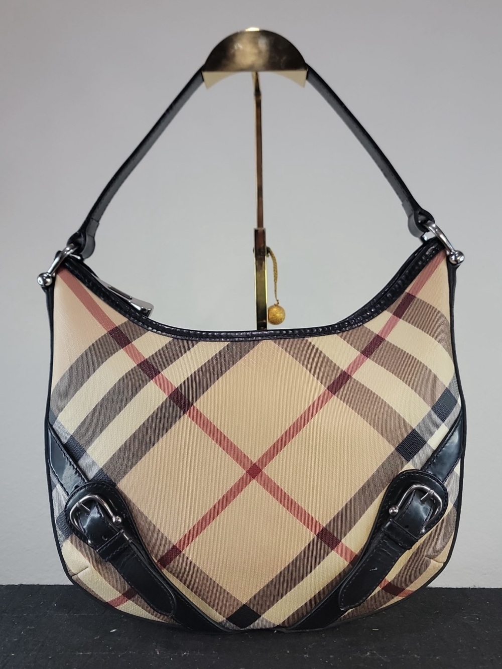 •BURBERRY• House Check Larkin hobo